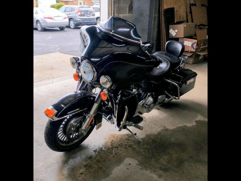 2011 Harley-Davidson FLHTK Ultra Classic Limited