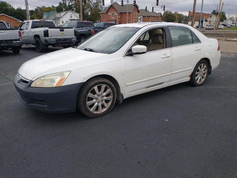 Honda Accord EX V-6 Sedan AT w/ Nav System/ XM Radio 2006