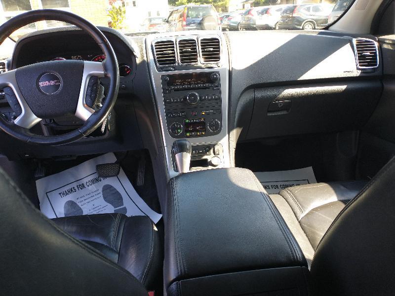 GMC Acadia SLT-2 AWD 2010
