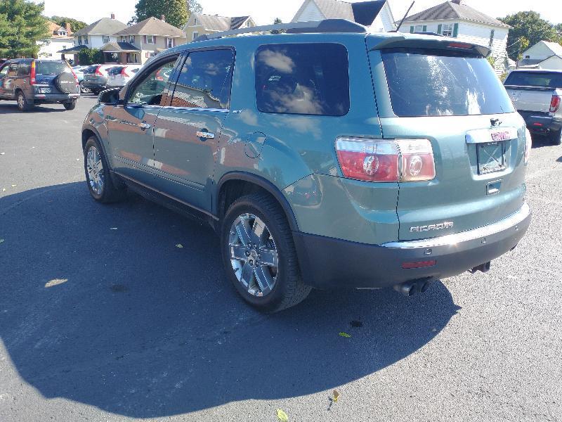 GMC Acadia SLT-2 AWD 2010