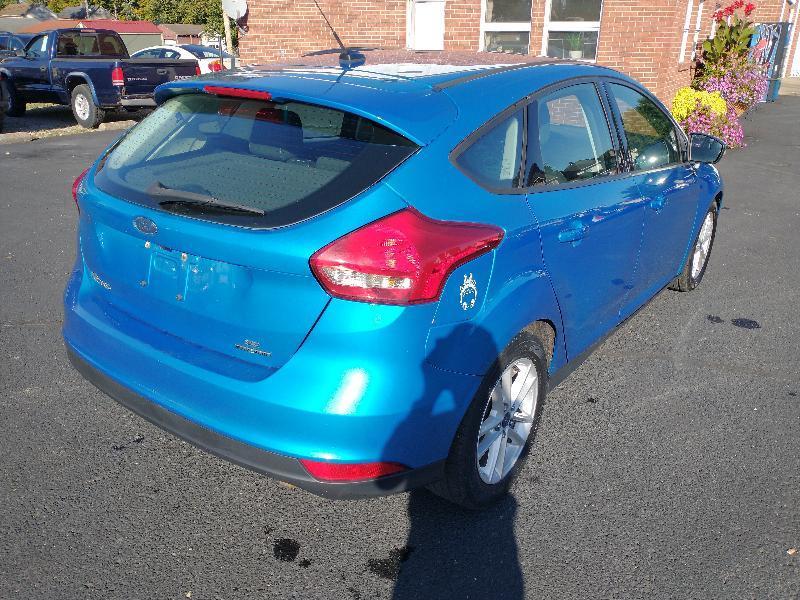 Ford Focus SE Hatch 2015
