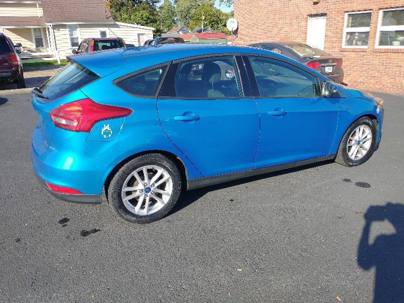 Ford Focus SE Hatch 2015