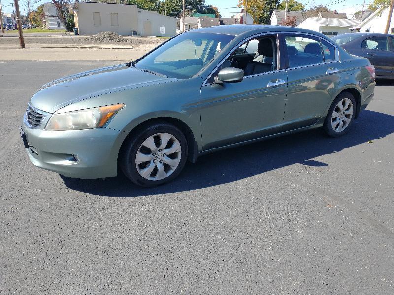Honda Accord EX-L V-6 Sedan AT 2010
