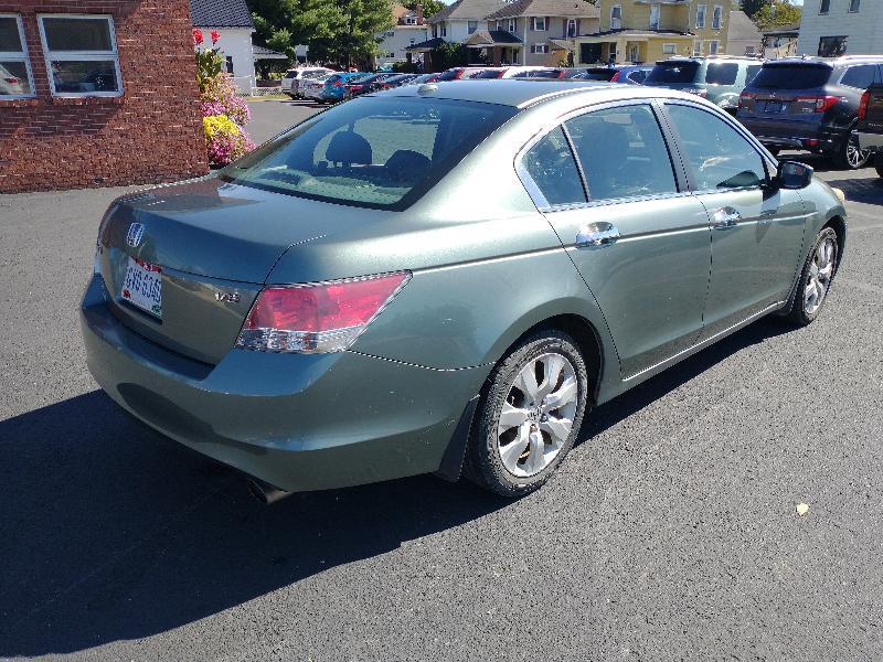 Honda Accord EX-L V-6 Sedan AT 2010