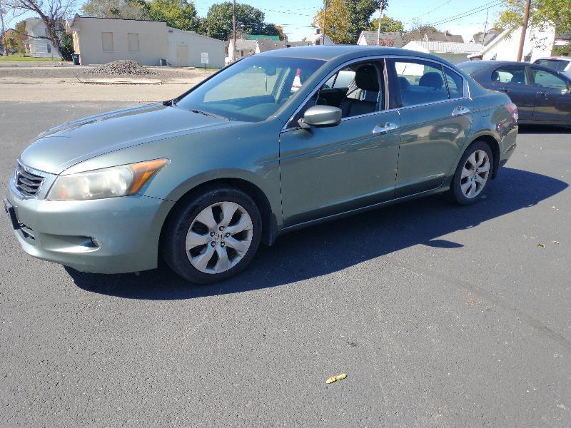 Honda Accord EX-L V-6 Sedan AT 2010