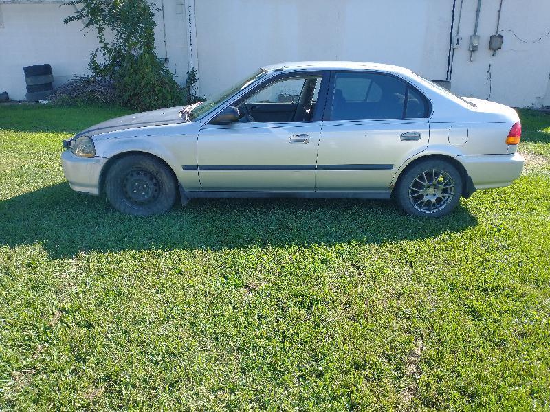 Honda Civic LX sedan 1996