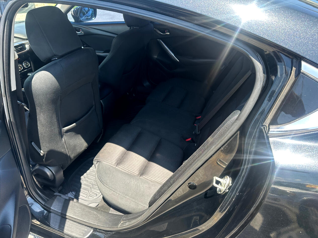 2017 Mazda Mazda6 Sport photo 5