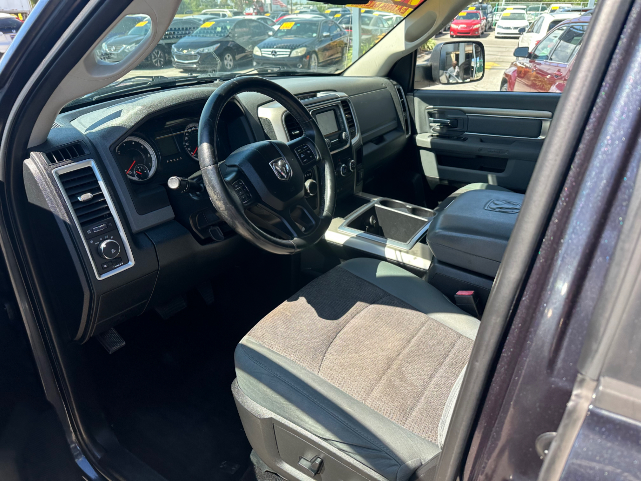 2015 Ram 1500 Lone Star photo 3