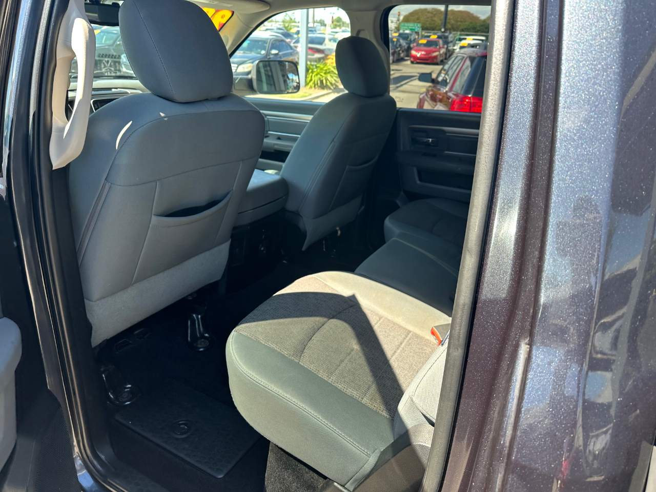 2015 Ram 1500 Lone Star photo 4