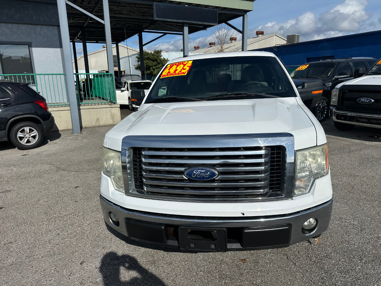 Ford F-150 2WD SuperCab 145" Lariat 2011