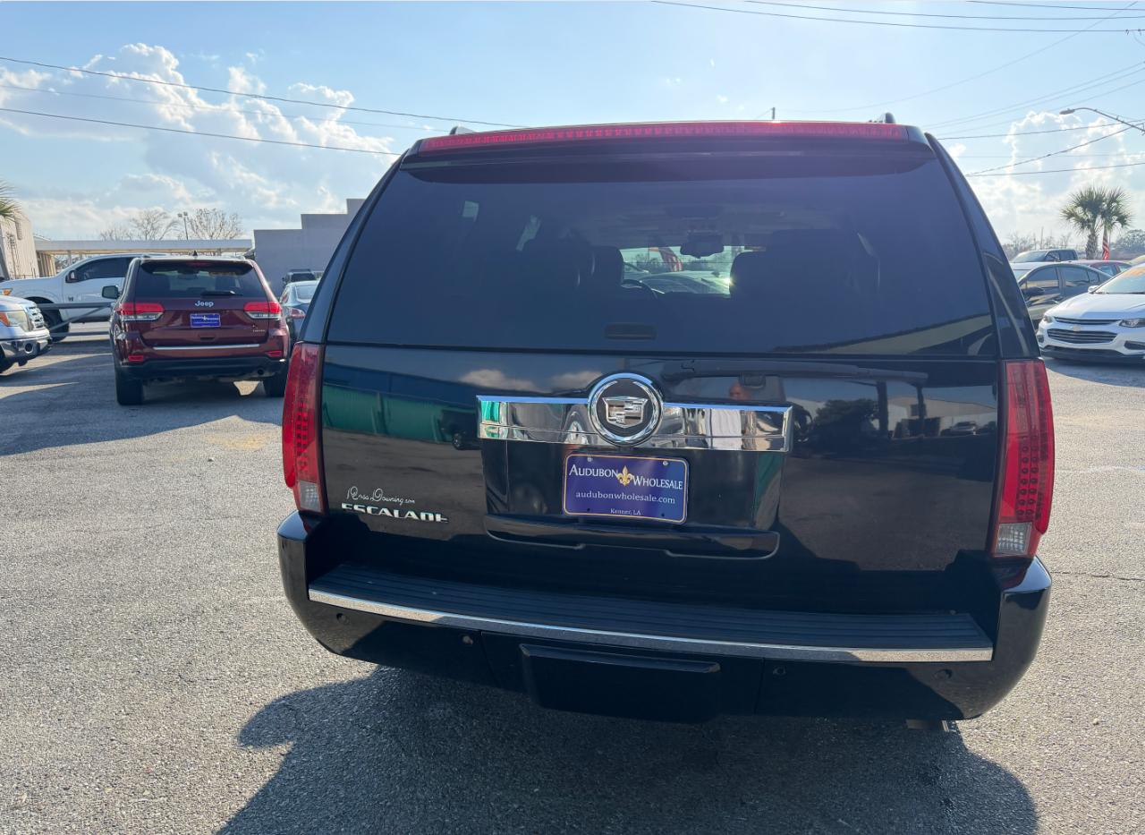 Cadillac Escalade AWD 4dr 2007