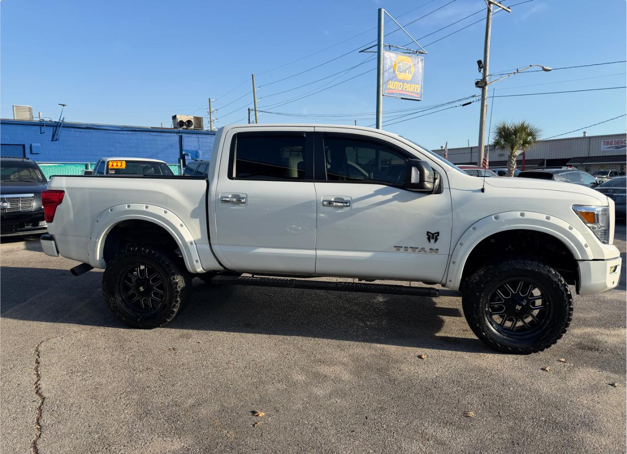 GMC Sierra 1500 2WD Crew Cab 143.5" SLT 2009