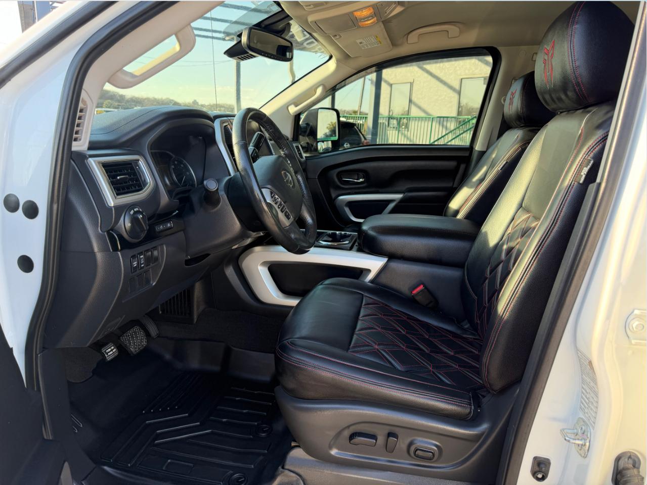 GMC Sierra 1500 2WD Crew Cab 143.5" SLT 2009