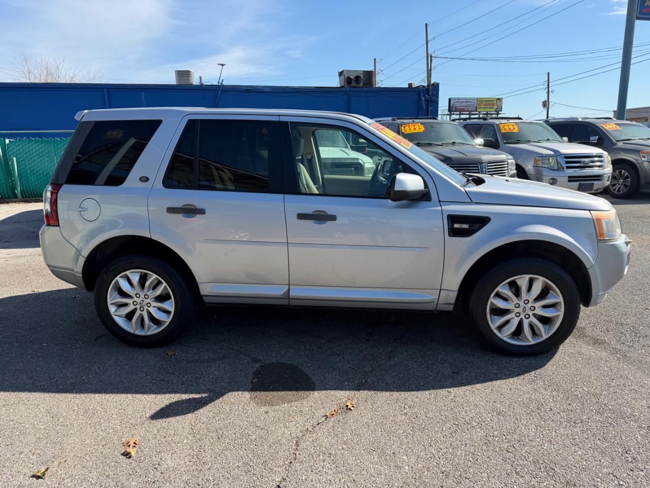 Land Rover LR2 AWD 4dr HSE 2011