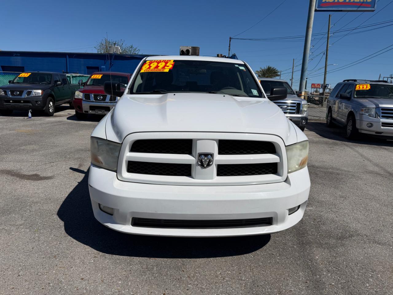 RAM 1500 2WD Quad Cab 140.5" Express 2012