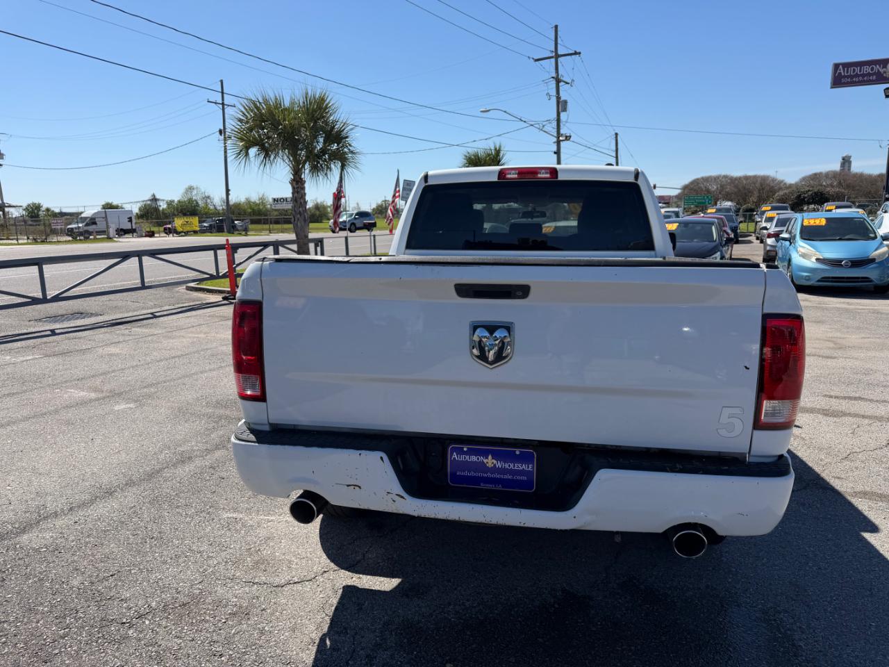 RAM 1500 2WD Quad Cab 140.5" Express 2012