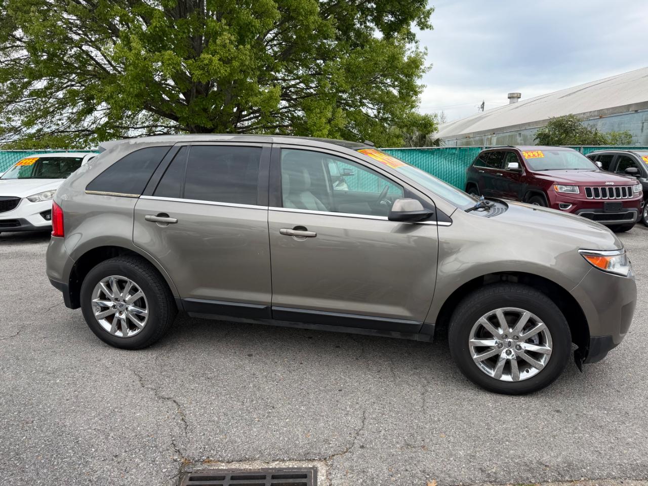 Ford Edge 4dr Limited FWD 2012