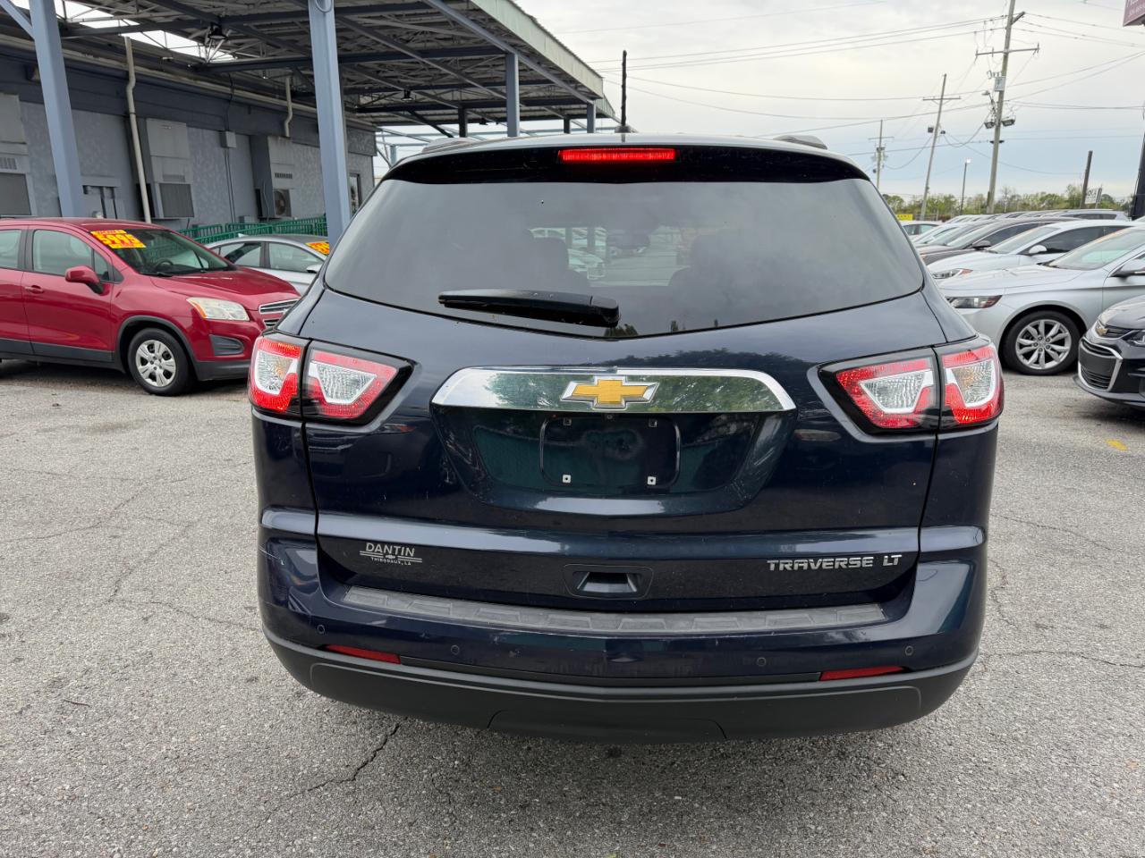 Chevrolet Traverse FWD 4dr LT w/2LT 2015