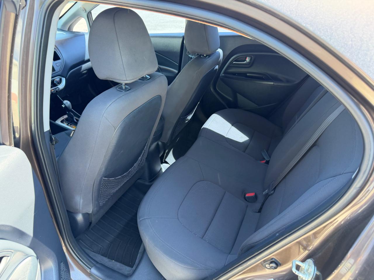 Kia Rio 5dr HB Auto EX 2012