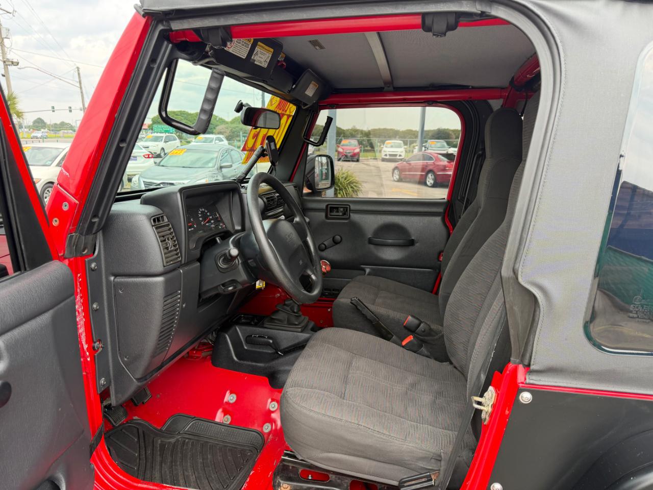 Jeep Wrangler 2dr X 2004