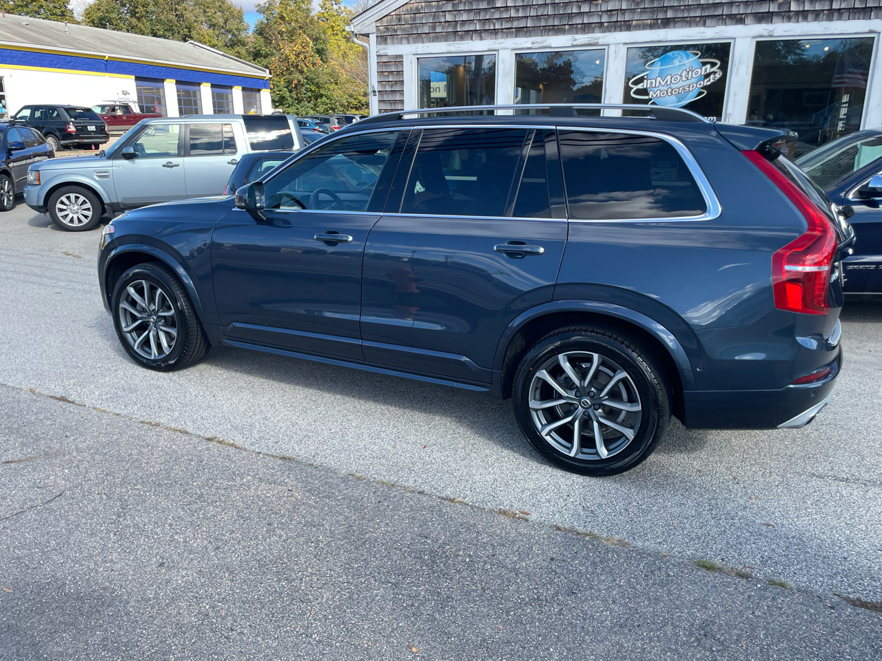 Volvo XC90 T6 Momentum AWD 2019 Volvo XC90 T6 Momentum AWD 2019