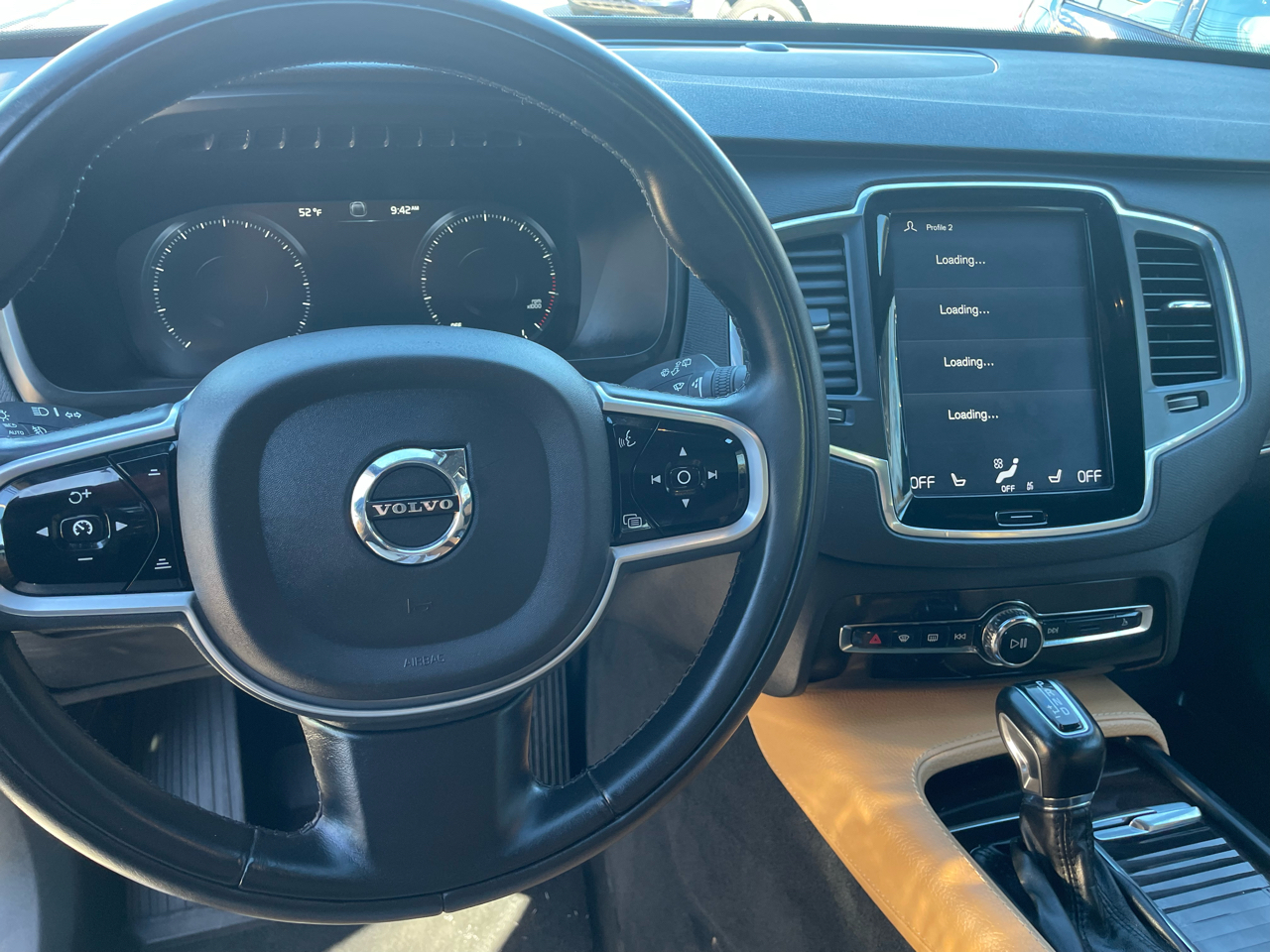 Volvo XC90 T6 Momentum AWD 2019 Volvo XC90 T6 Momentum AWD 2019
