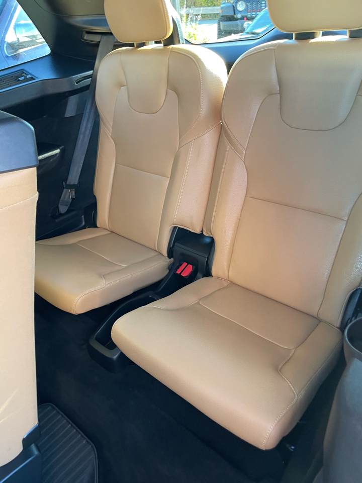 Volvo XC90 T6 Momentum AWD 2019 Volvo XC90 T6 Momentum AWD 2019