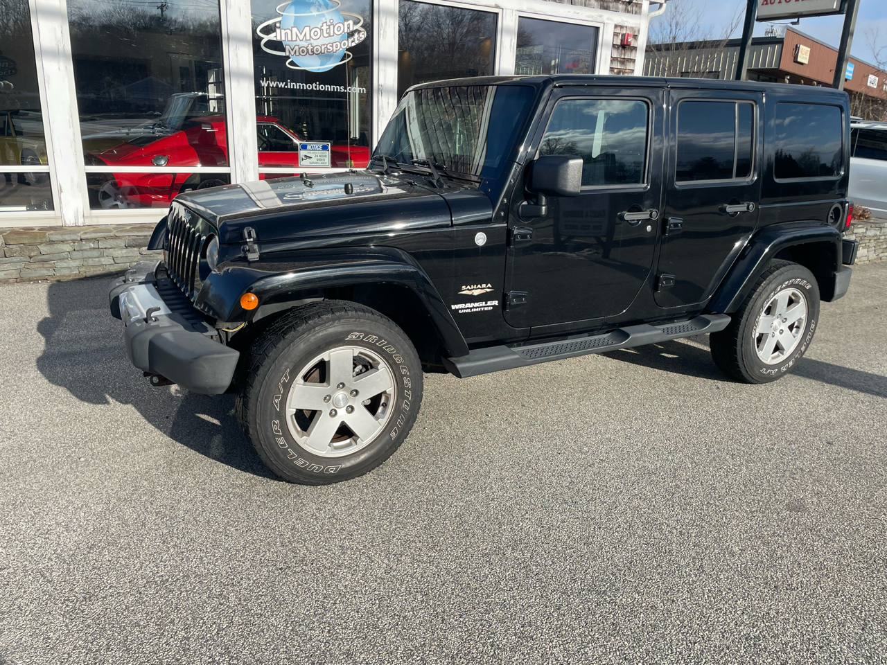 Jeep Wrangler Unlimited Sahara 4WD 2012