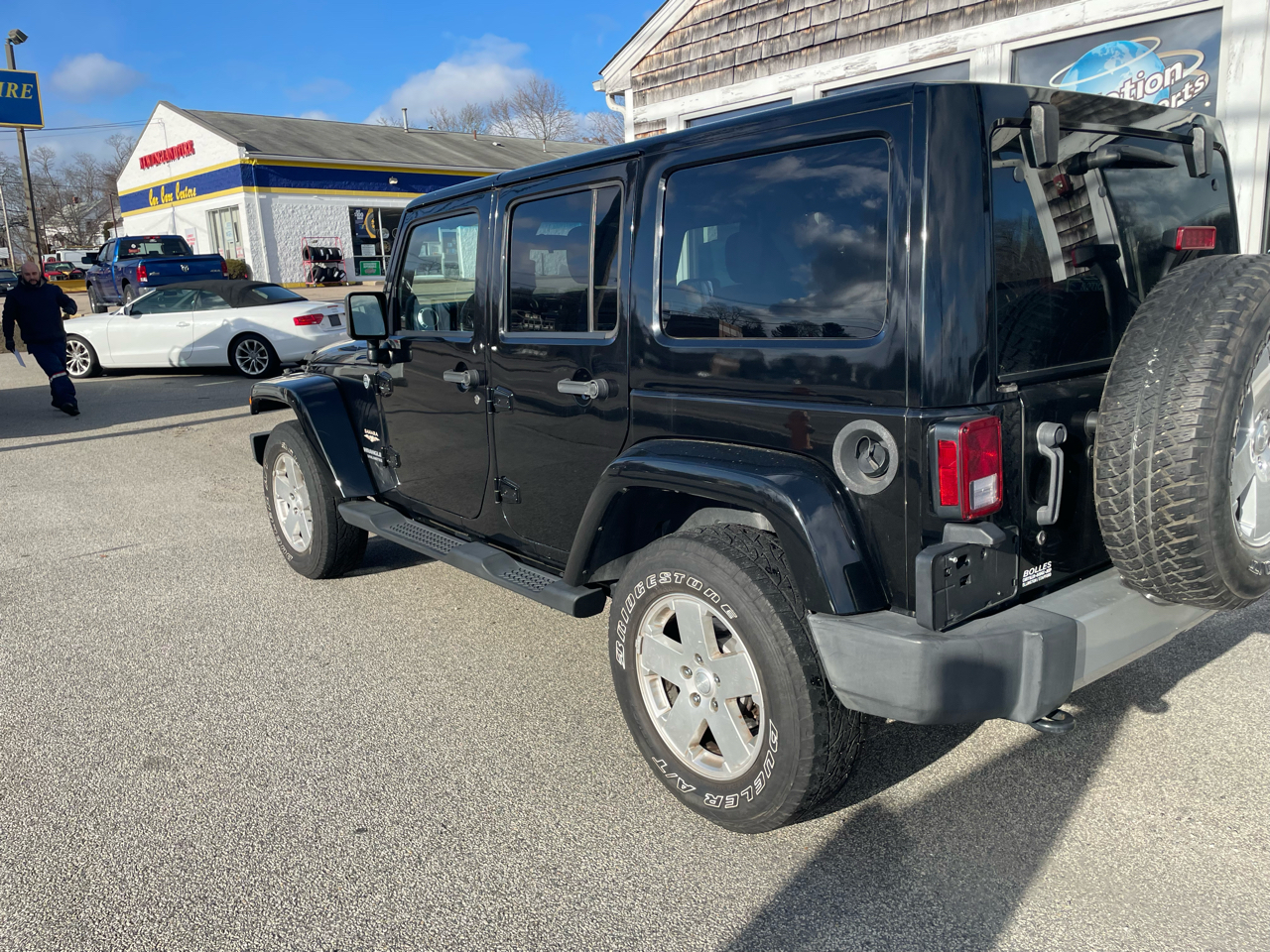Jeep Wrangler Unlimited Sahara 4WD 2012