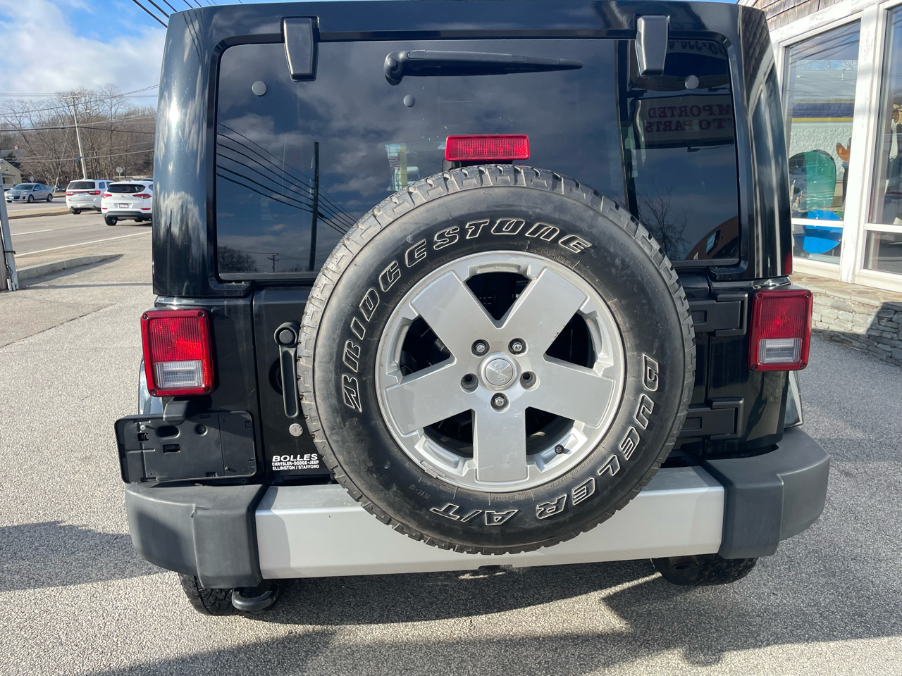 Jeep Wrangler Unlimited Sahara 4WD 2012