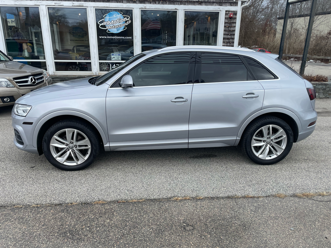 Audi Q3 2.0T quattro Premium Plus 2016