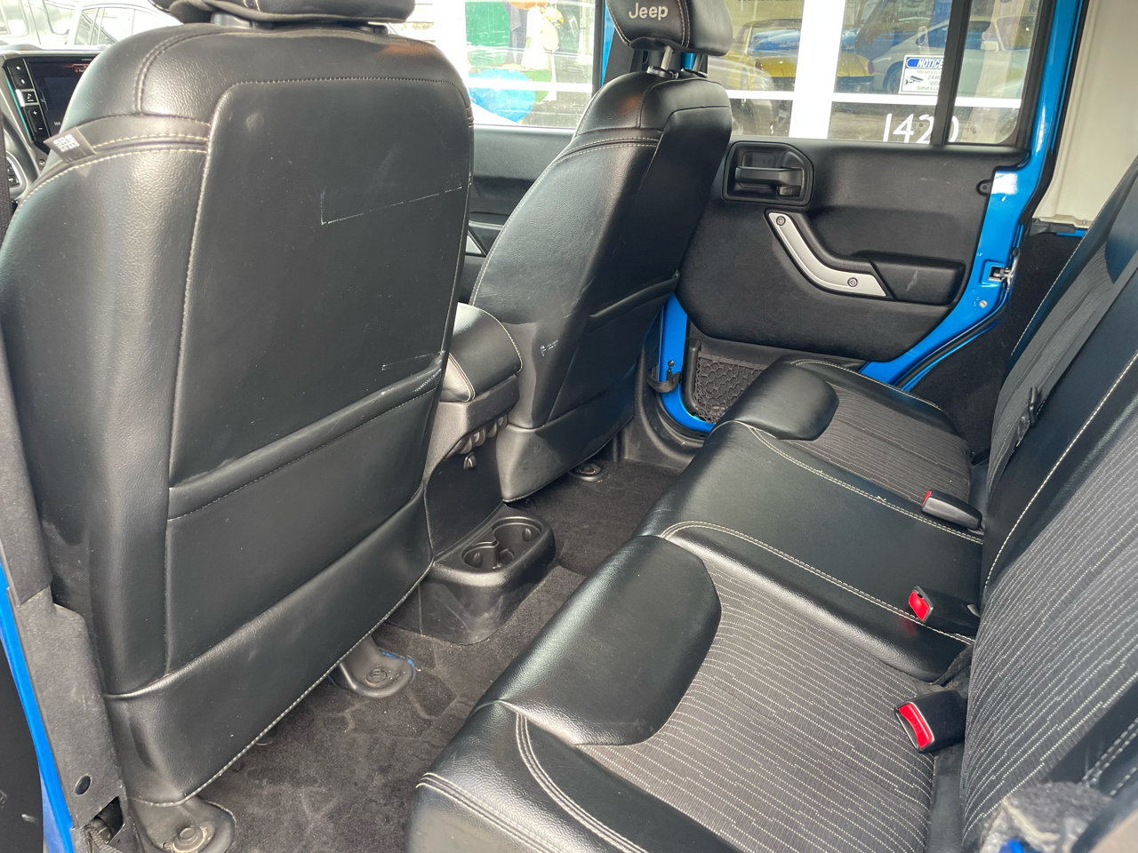 Jeep Wrangler Unlimited Sport 4WD 2014