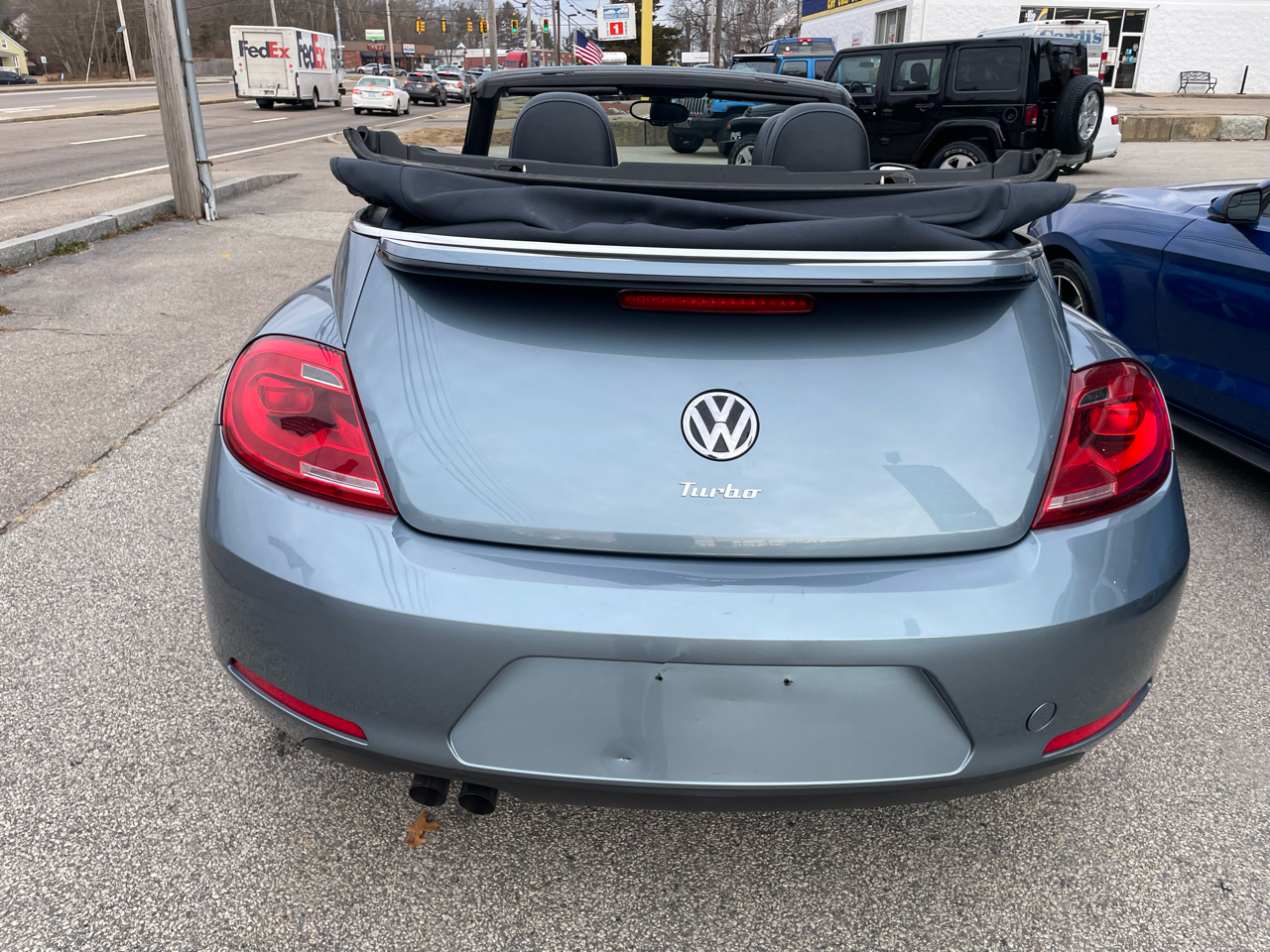 Volkswagen Beetle 1.8T PZEV Convertible 2016