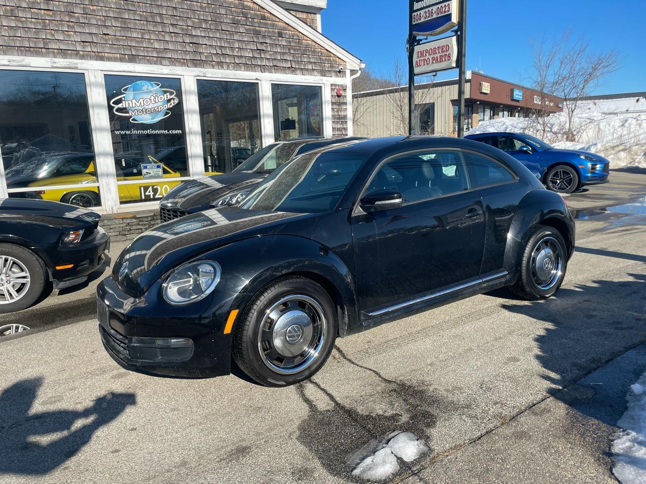 Volkswagen Beetle Base 2012