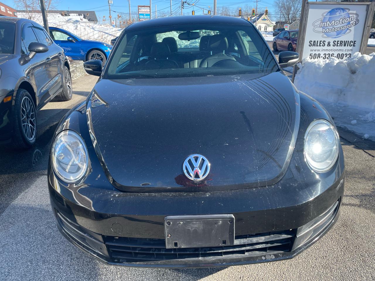 Volkswagen Beetle Base 2012