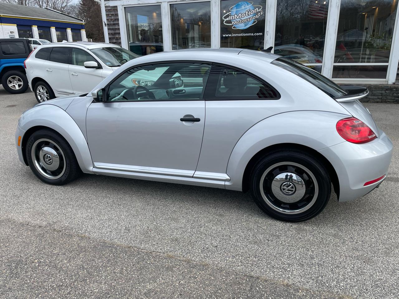 Volkswagen Beetle 1.8T Classic 2015