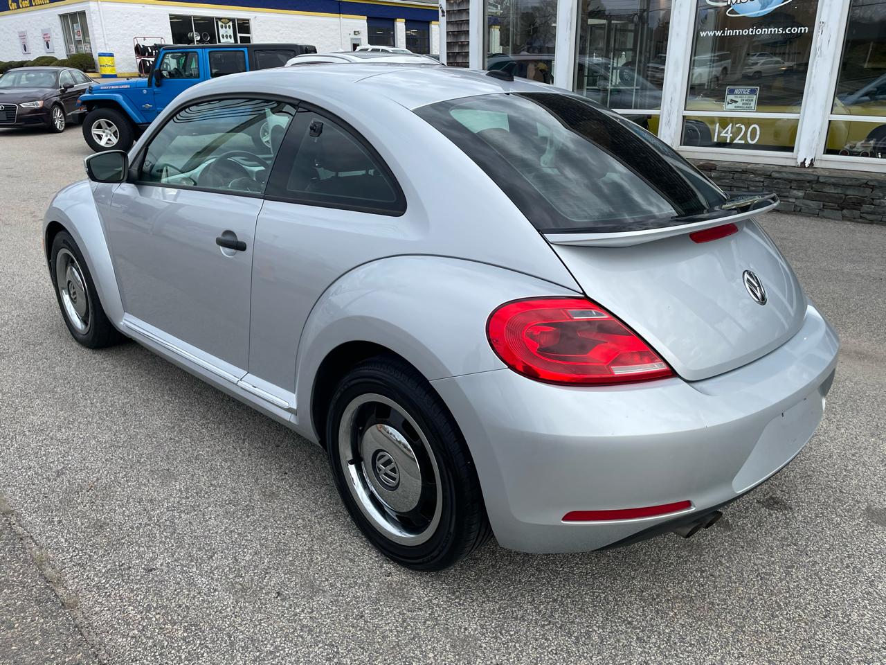 Volkswagen Beetle 1.8T Classic 2015