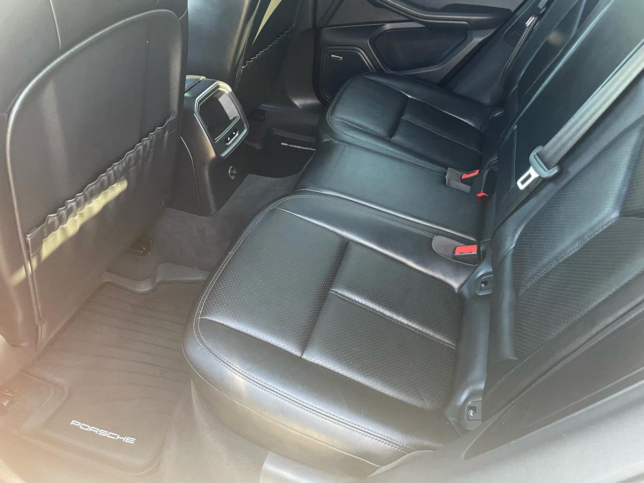 Porsche Macan S 2015