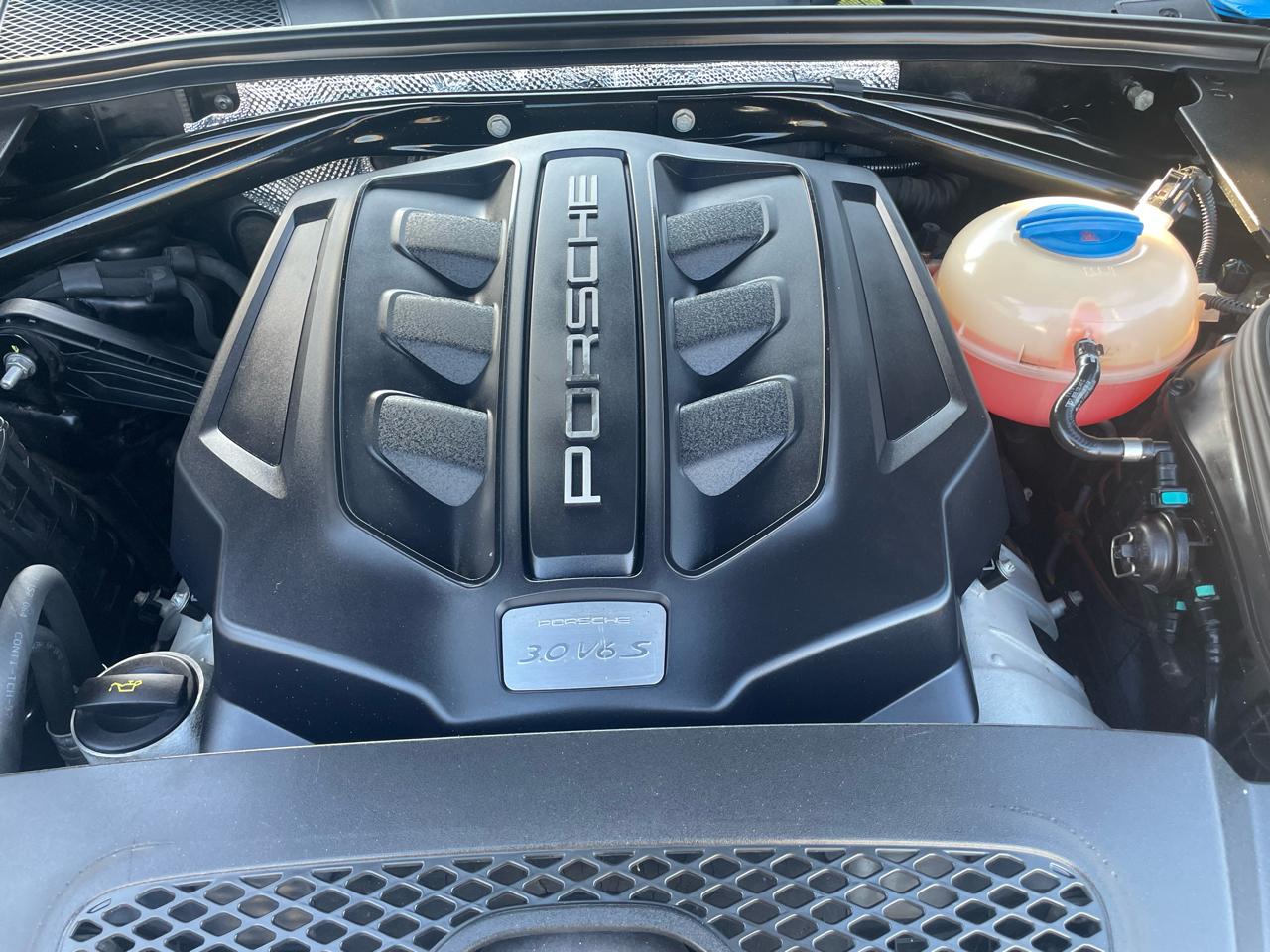 Porsche Macan S 2015