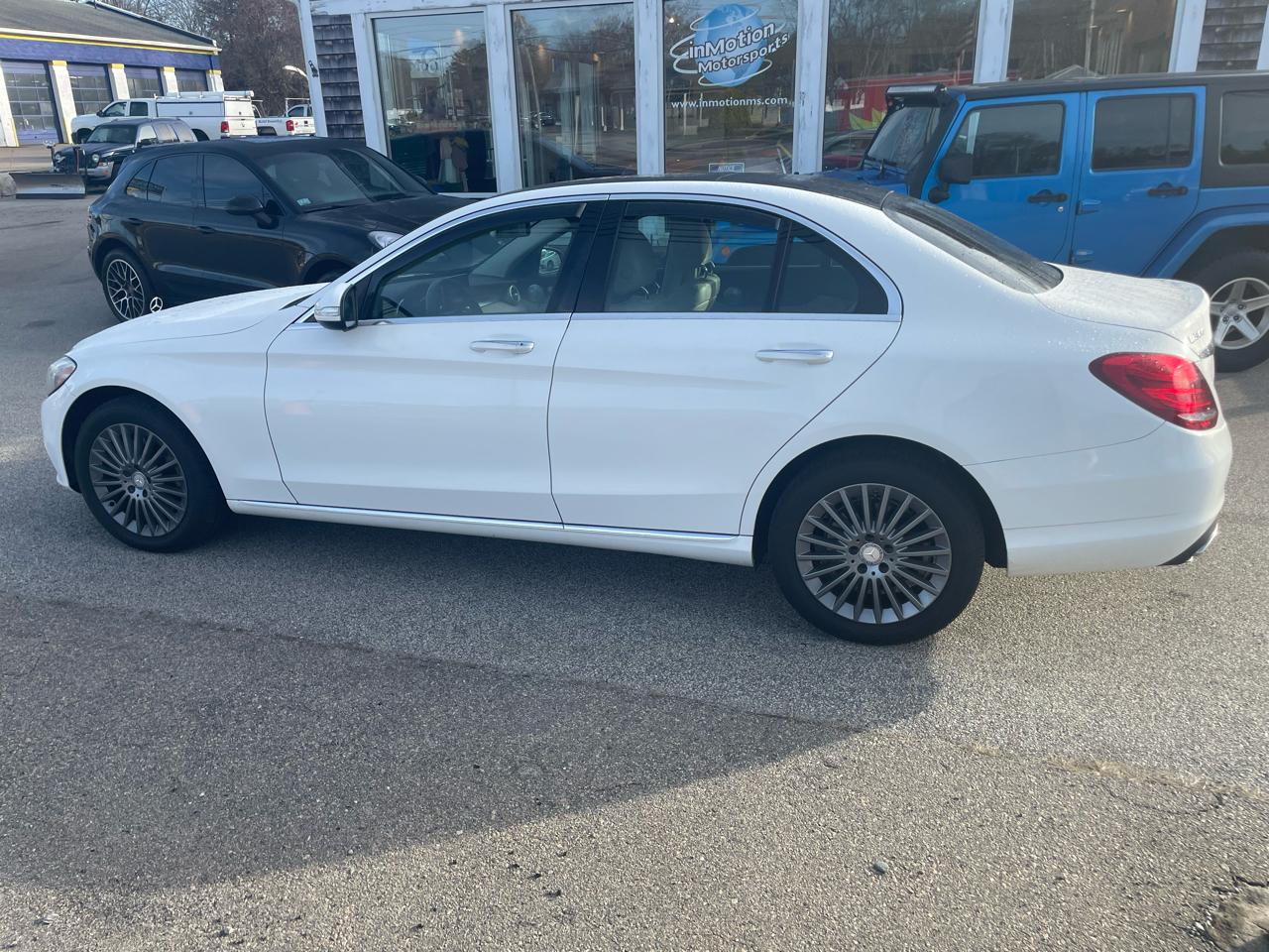 Mercedes-Benz C-Class C300 4MATIC Sedan 2015