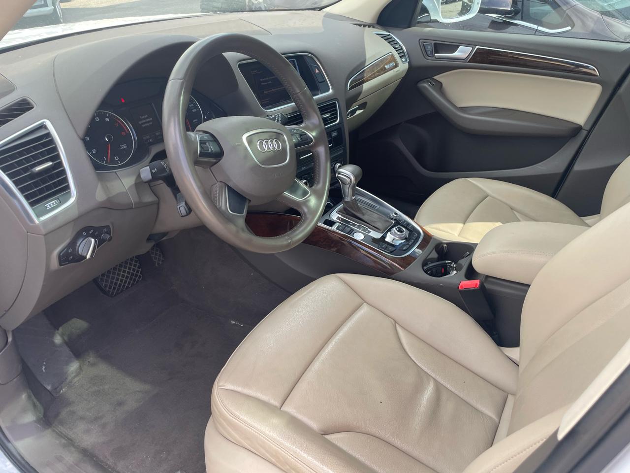 Audi Q5 2.0T Premium Plus quattro 2015