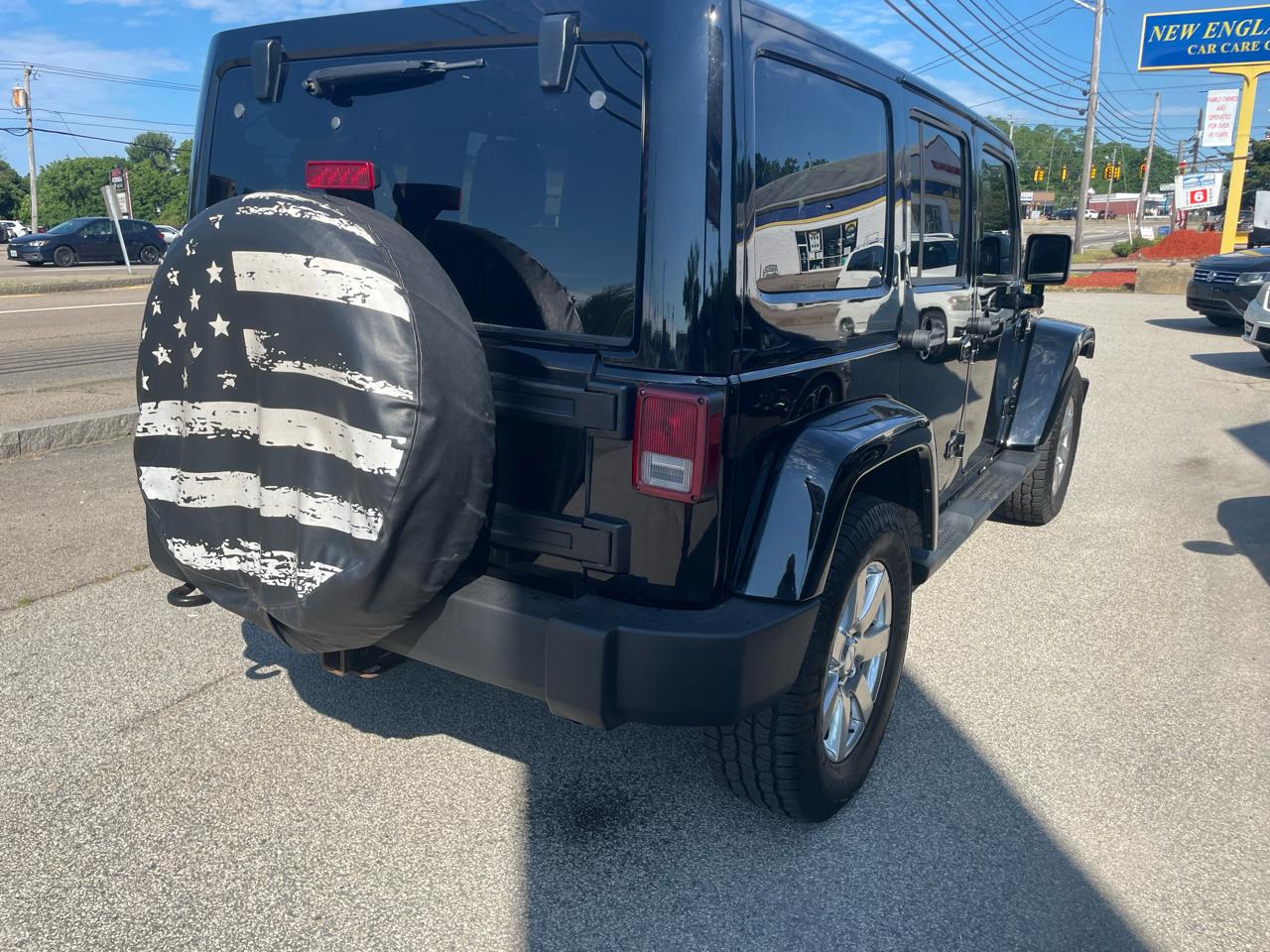 Jeep Wrangler Unlimited Sahara 4WD 2013