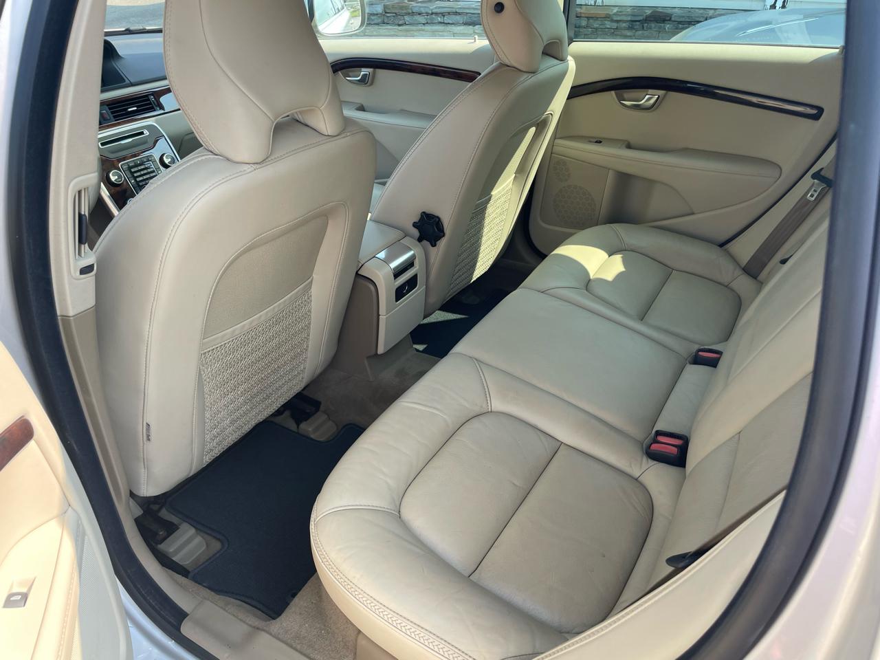 Volvo XC70 3.2 Premier 4WD 2015