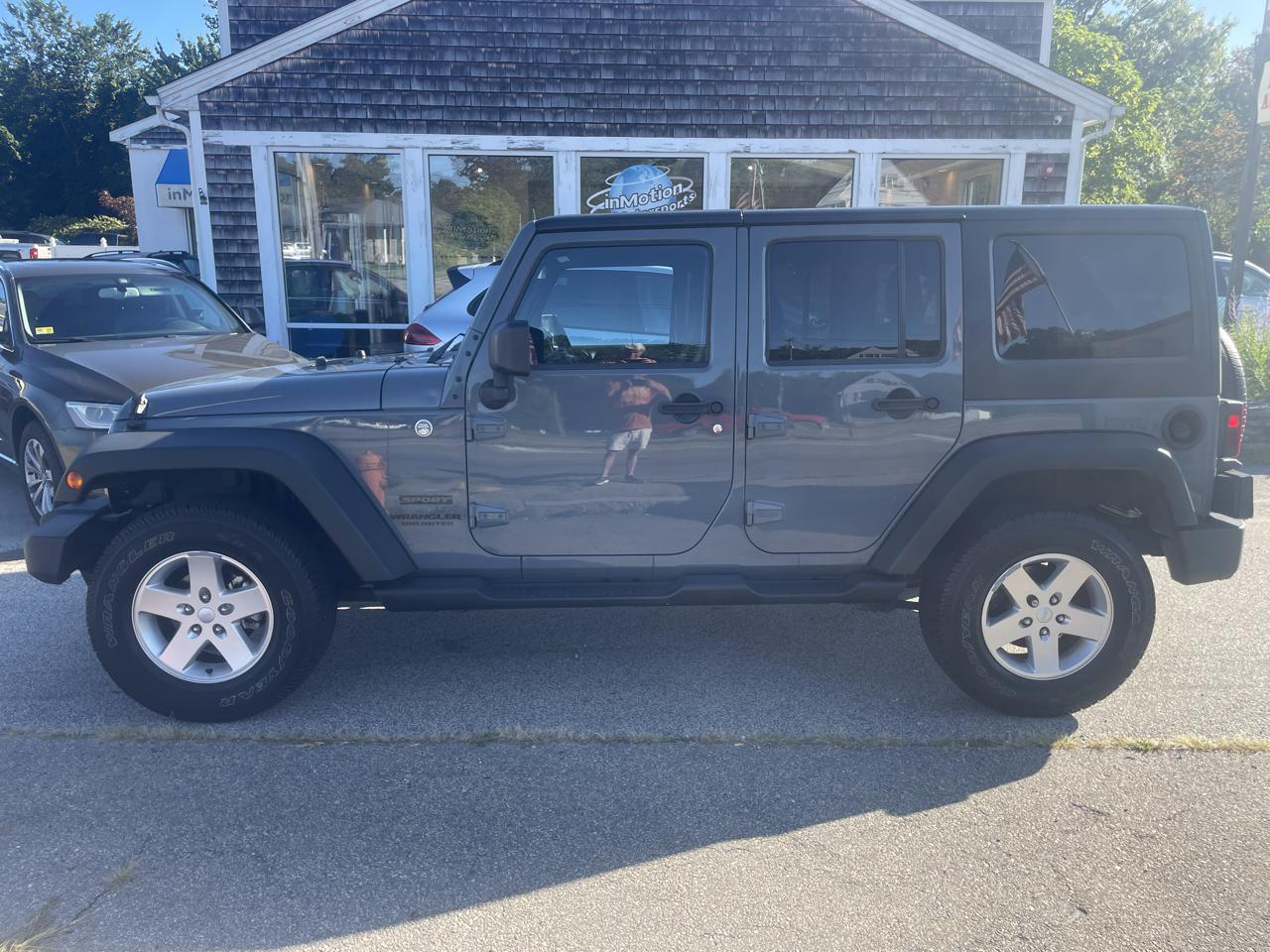 Jeep Wrangler Unlimited Sport 4WD 2014