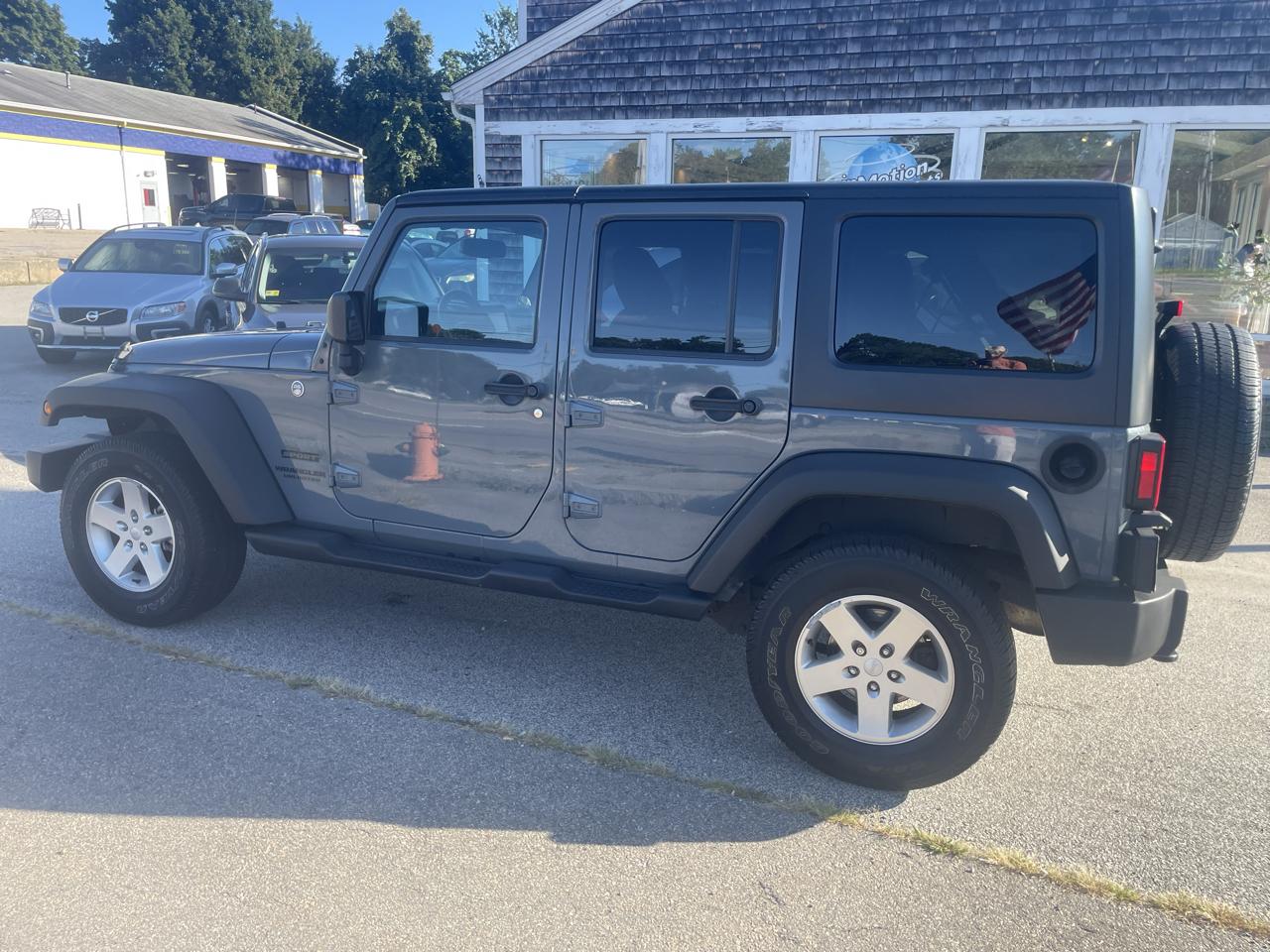 Jeep Wrangler Unlimited Sport 4WD 2014