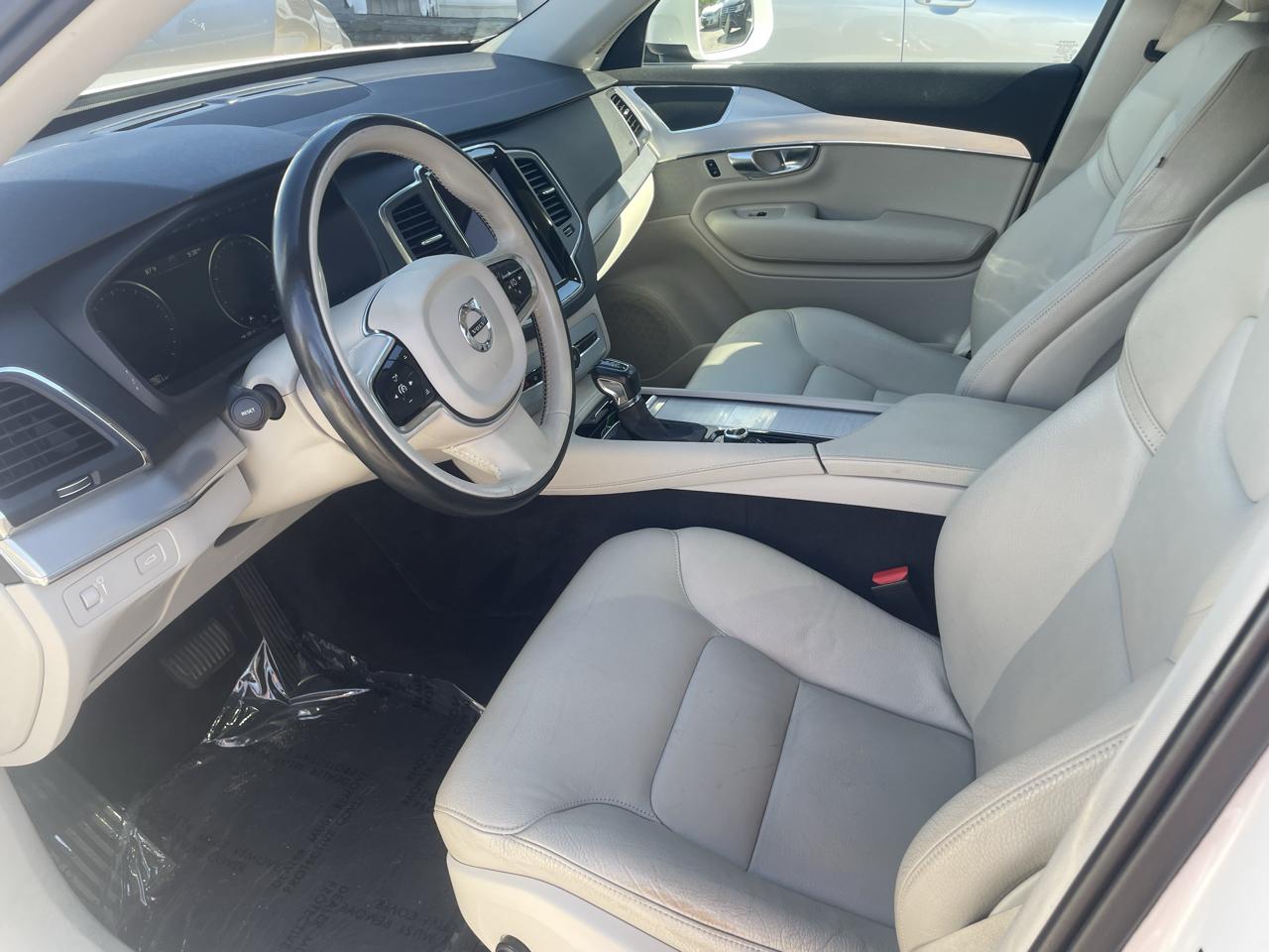 Volvo XC90 T6 Momentum AWD 2017