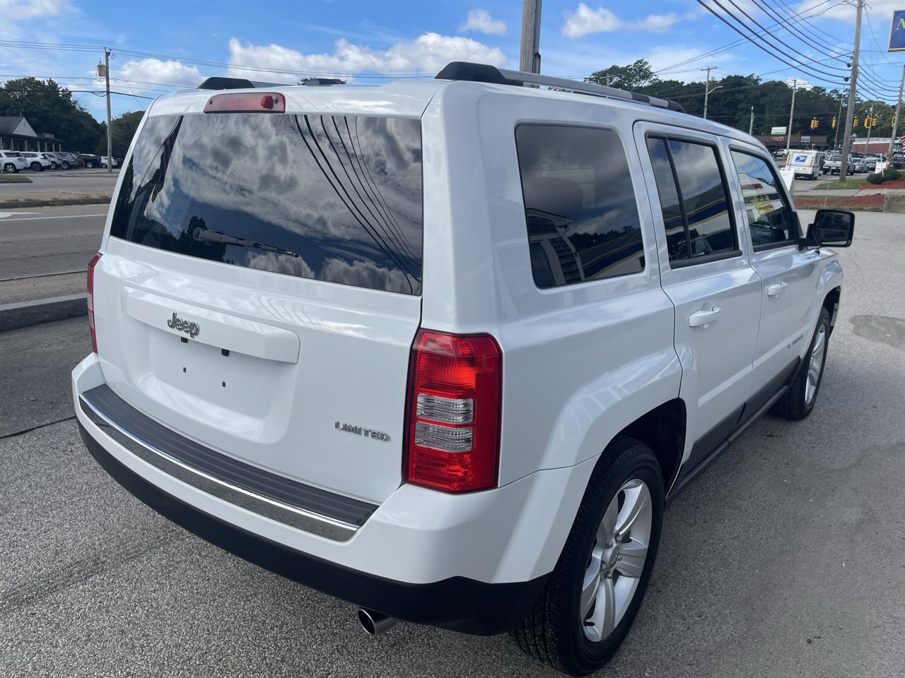 Jeep Patriot Limited 2WD 2014
