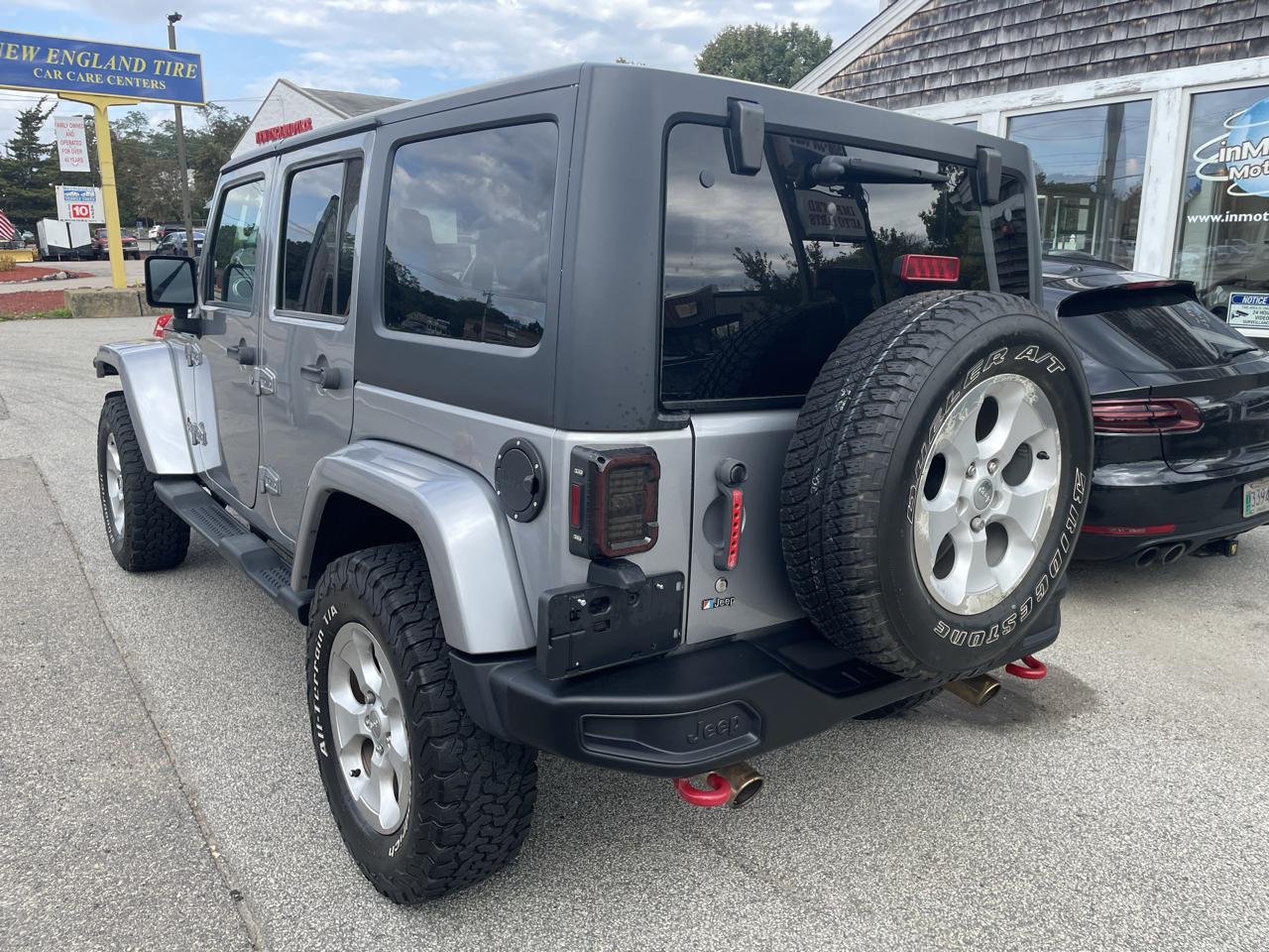 Jeep Wrangler Unlimited Sahara 4WD 2013