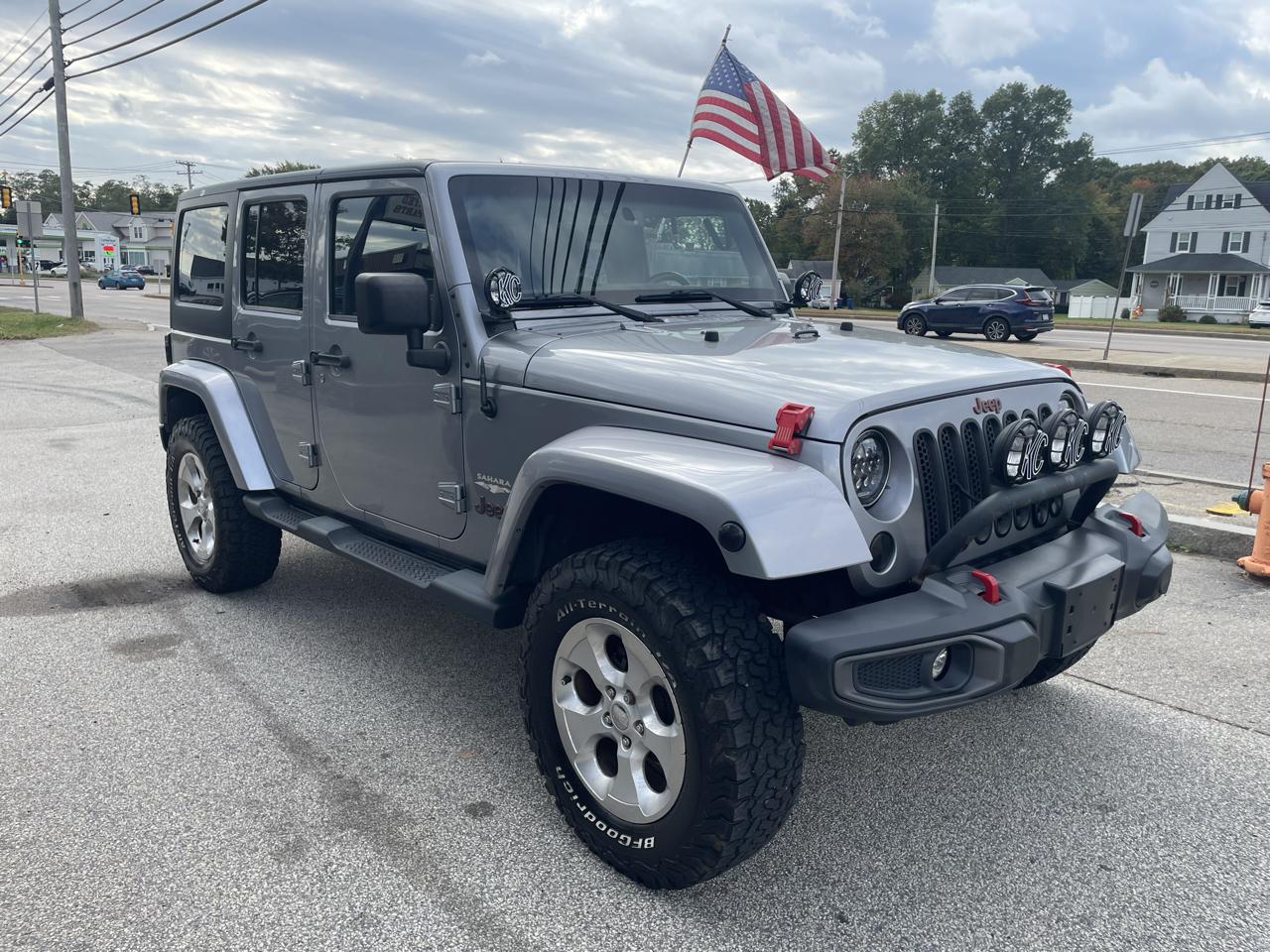 Jeep Wrangler Unlimited Sahara 4WD 2013