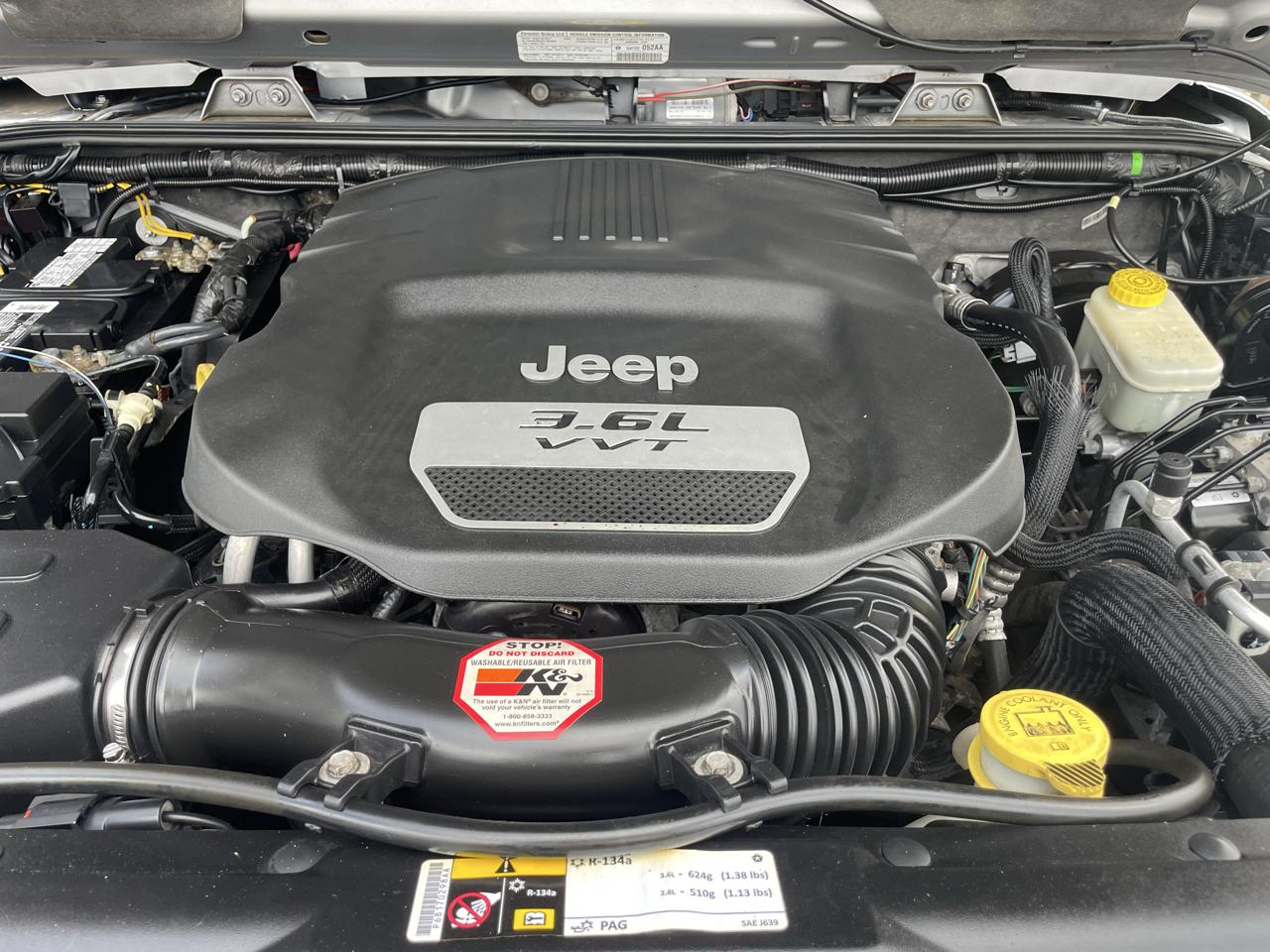 Jeep Wrangler Unlimited Sahara 4WD 2013